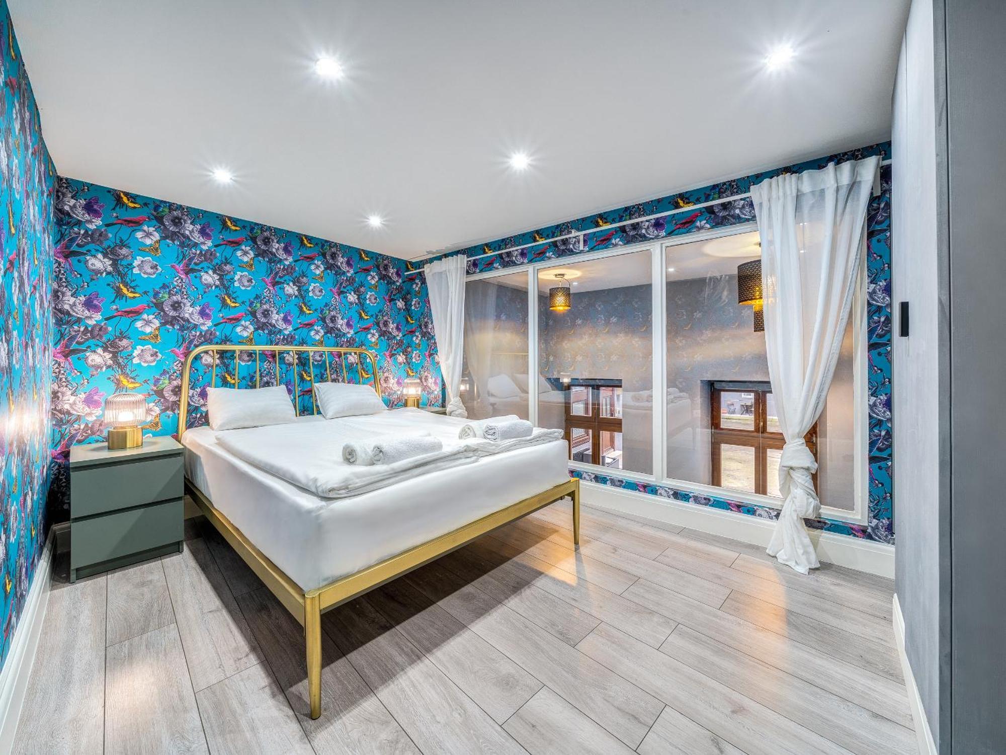 Azure Oasis In The Heart Of The City بودابست المظهر الخارجي الصورة
