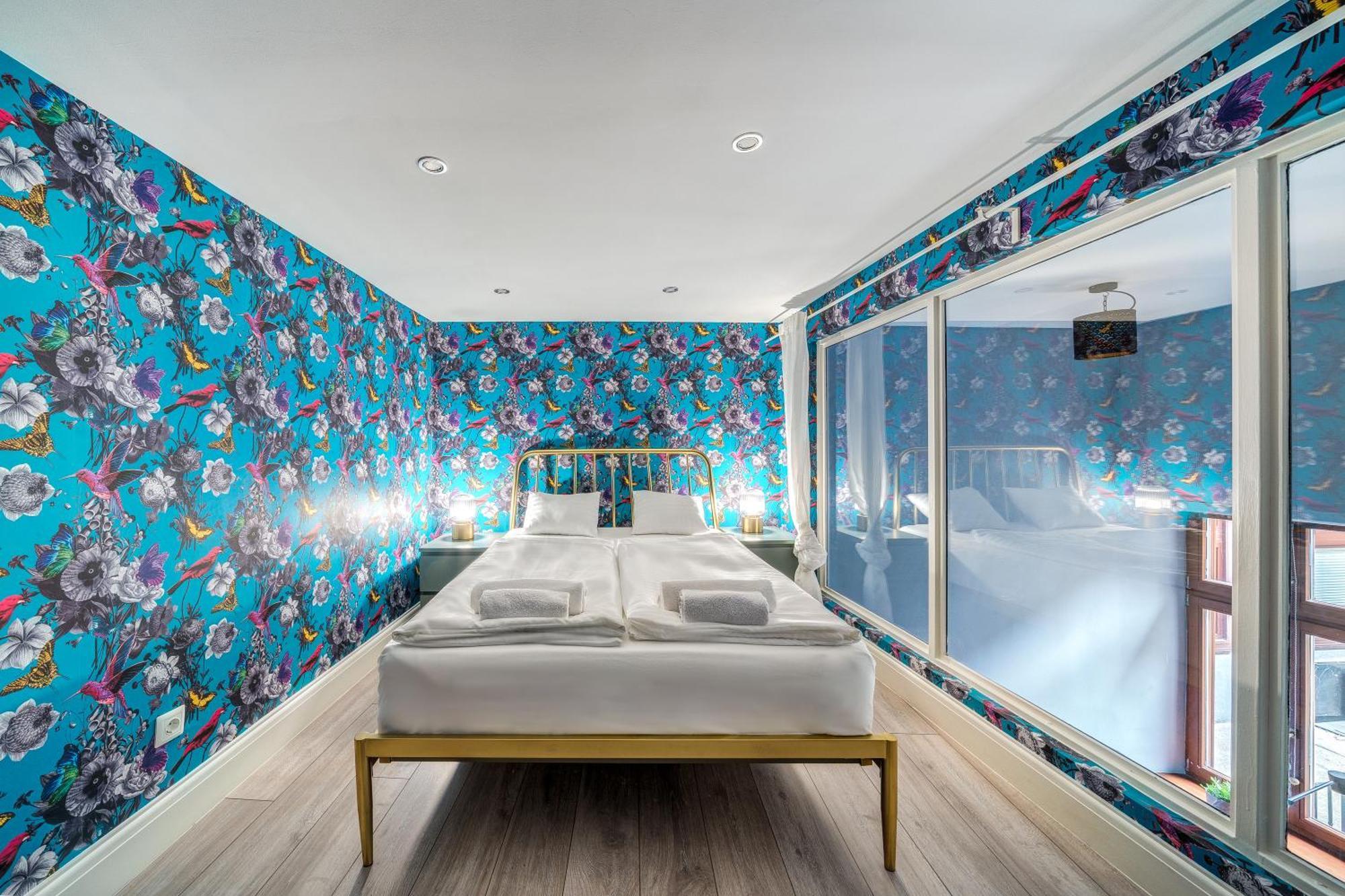 Azure Oasis In The Heart Of The City بودابست المظهر الخارجي الصورة