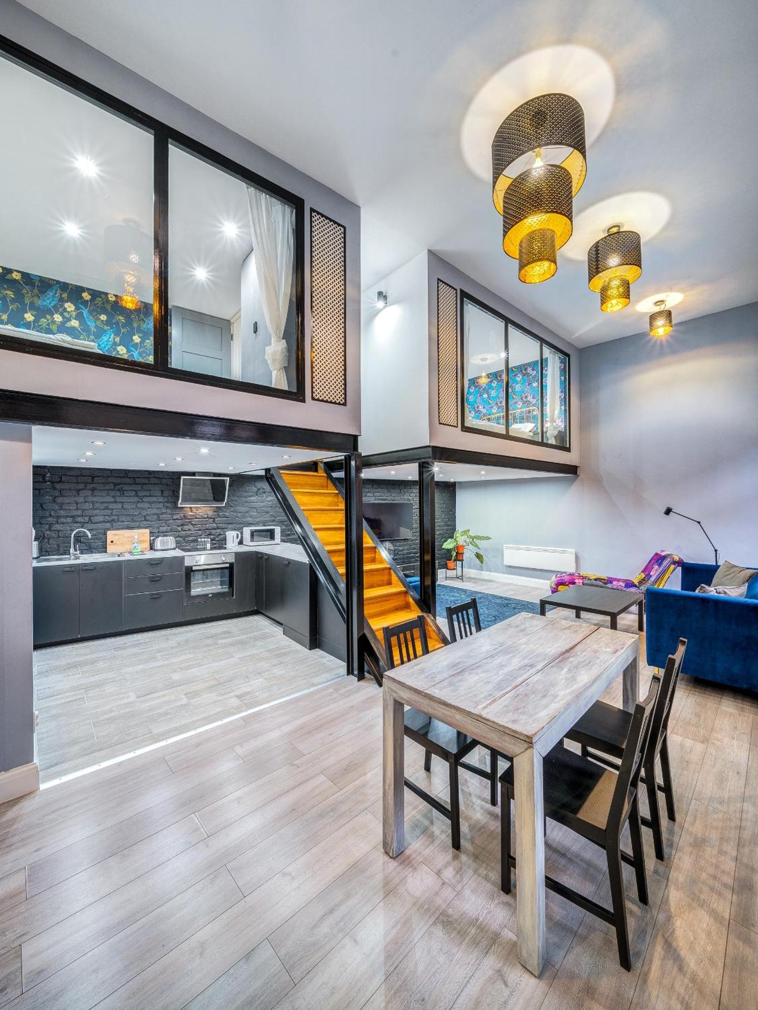 Azure Oasis In The Heart Of The City بودابست المظهر الخارجي الصورة