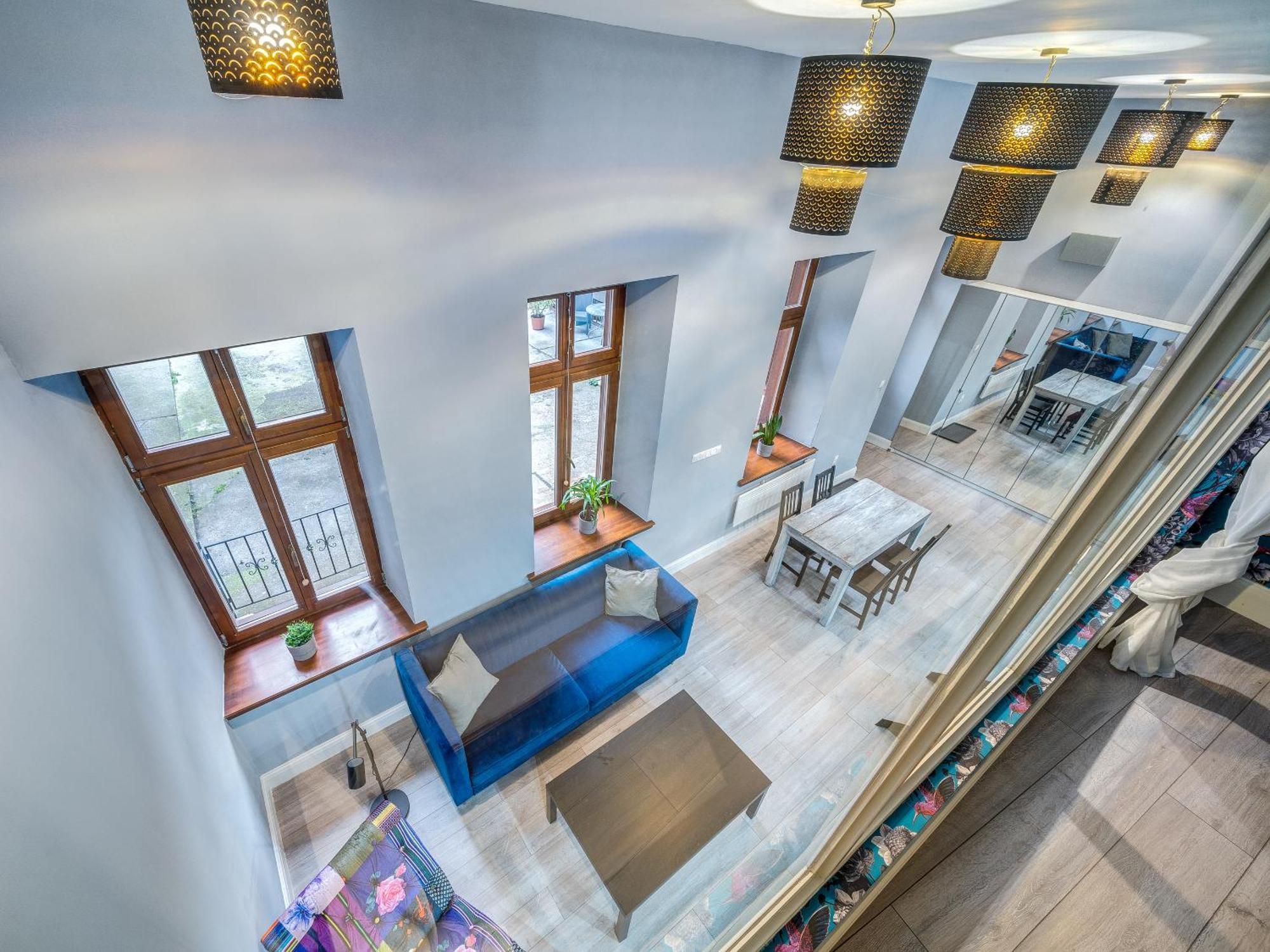 Azure Oasis In The Heart Of The City بودابست المظهر الخارجي الصورة